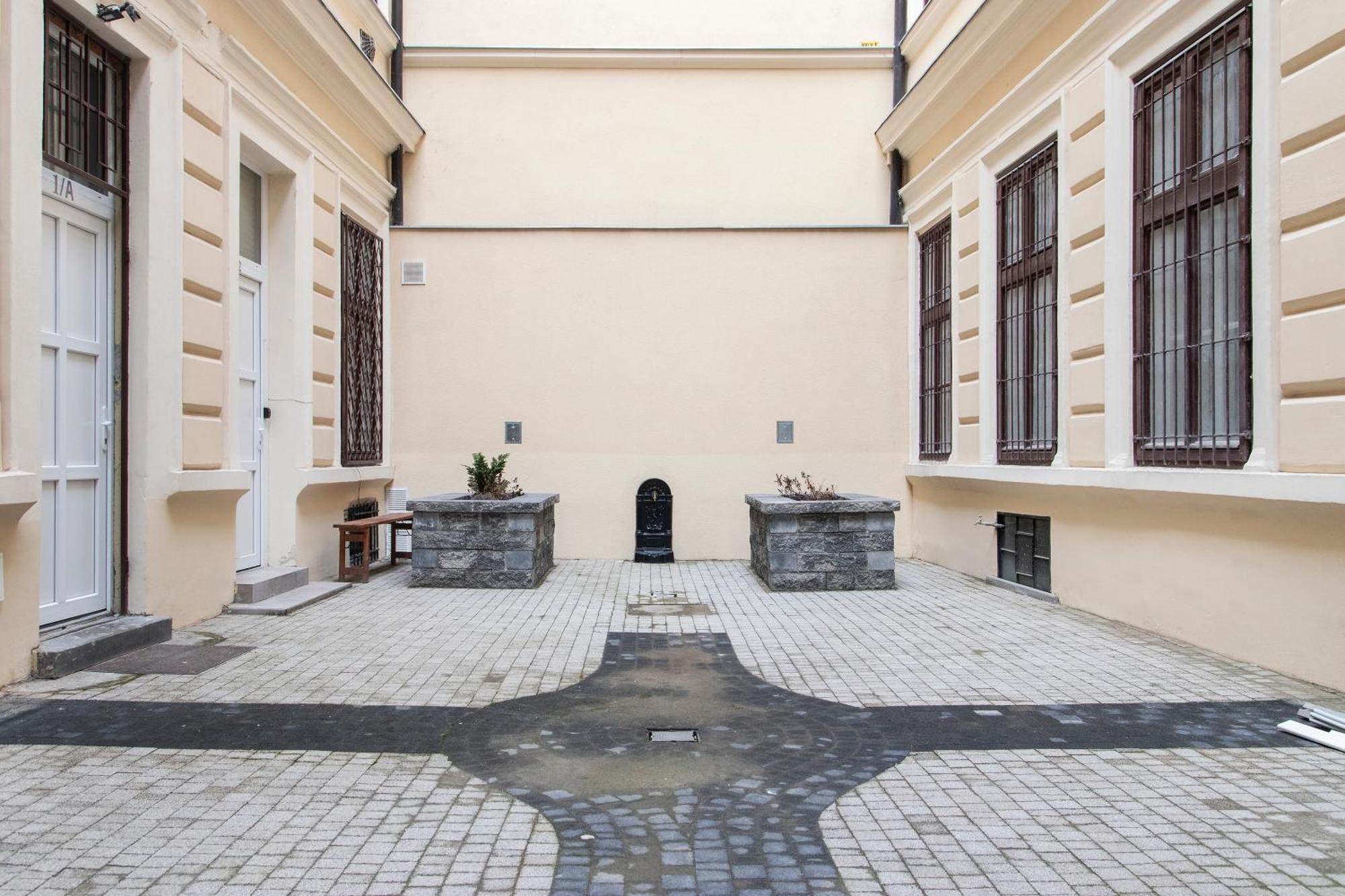 Lucky 54 Apartment Budapest Bagian luar foto